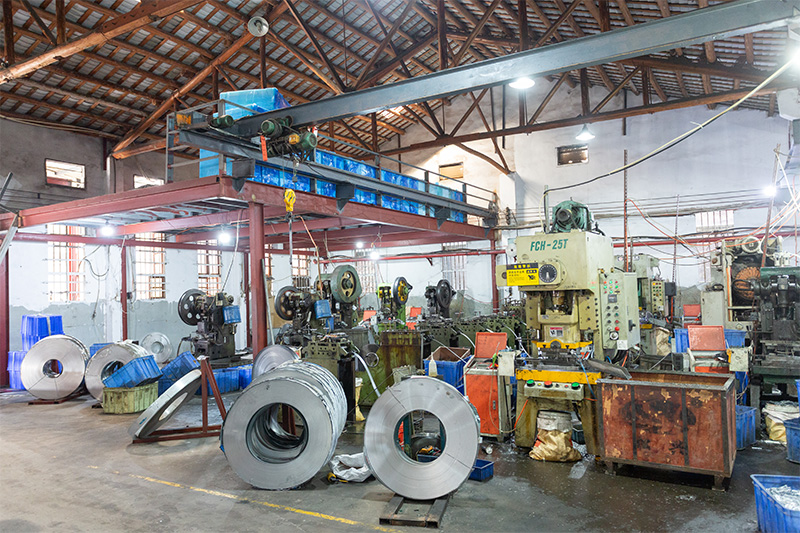 Our factory is equipped with advanced production equipment,